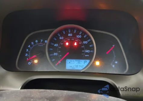 2014 Toyota Rav4 Le z USA, uszkodzony, nr VIN 2T3ZFREV5EW082468